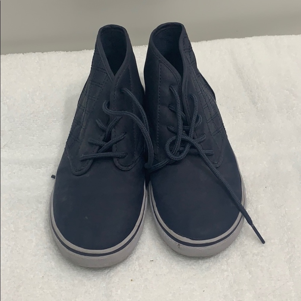 Kids shoes